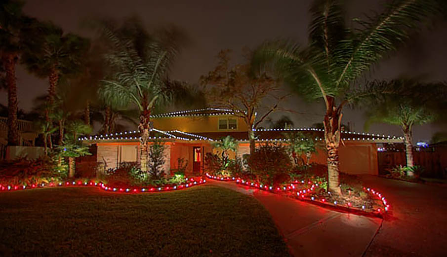 Professional Christmas Light Installations, Kingwood TX.