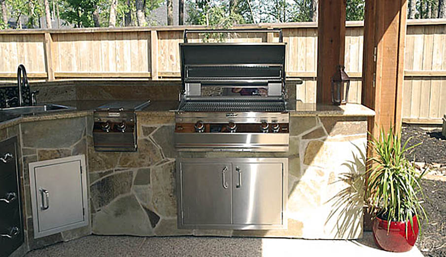 Extreme Outdoor Luxury Kitchens, Patio Kitchens, Kingwood TX.