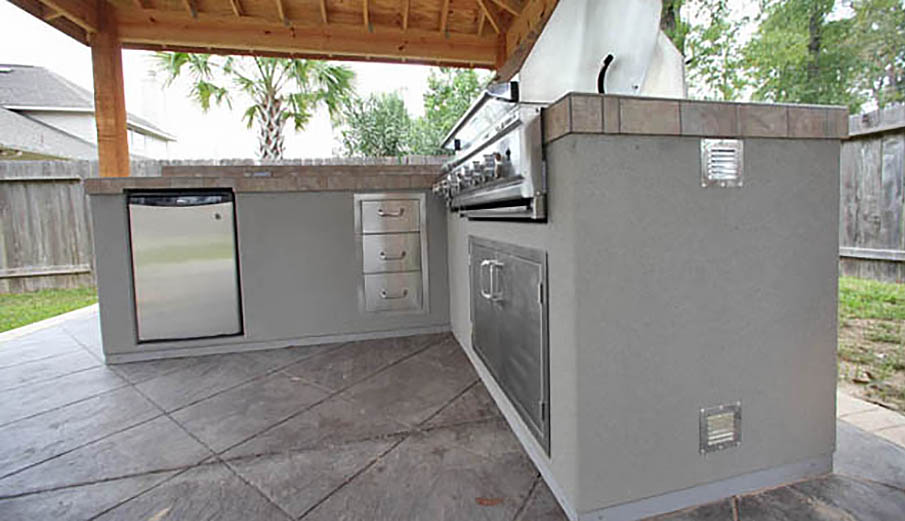 Extreme Outdoor Luxury Kitchens, Patio Kitchens, Kingwood TX.