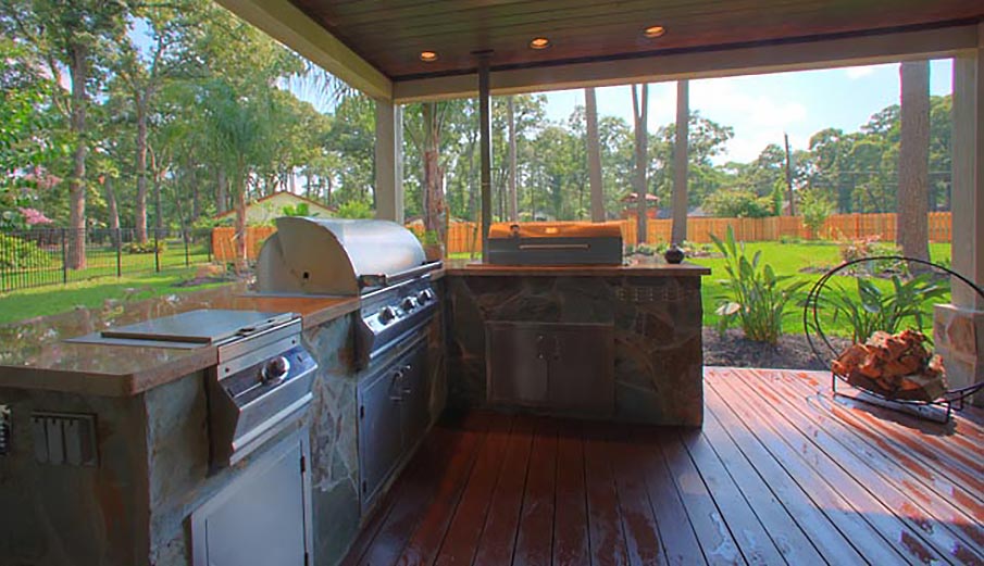 Extreme Outdoor Luxury Kitchens, Patio Kitchens, Kingwood TX.