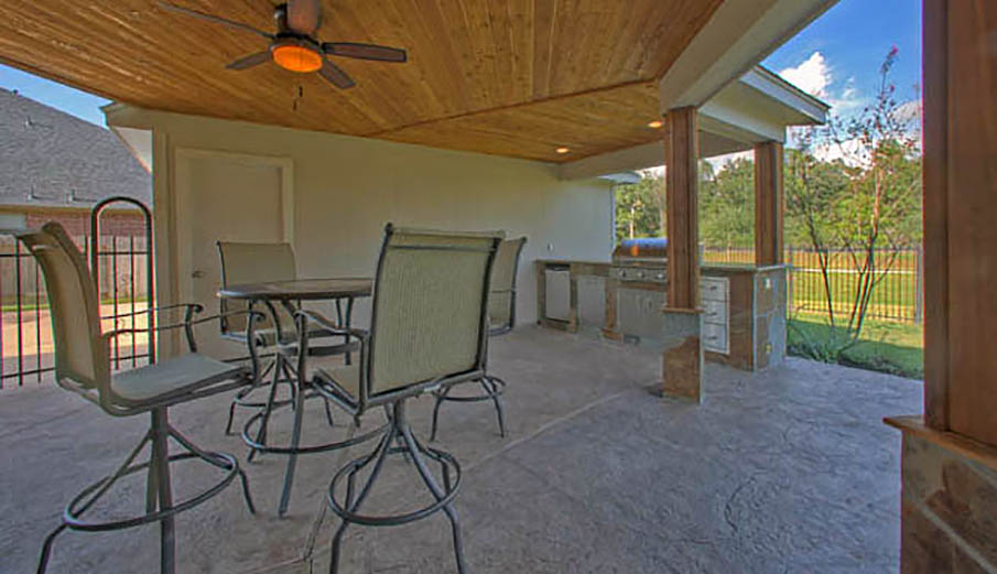 Extreme Outdoor Luxury Kitchens, Patio Kitchens, Kingwood TX.