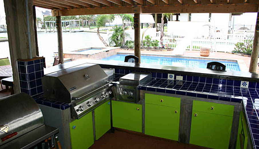 Extreme Outdoor Luxury Kitchens, Patio Kitchens, Kingwood TX.