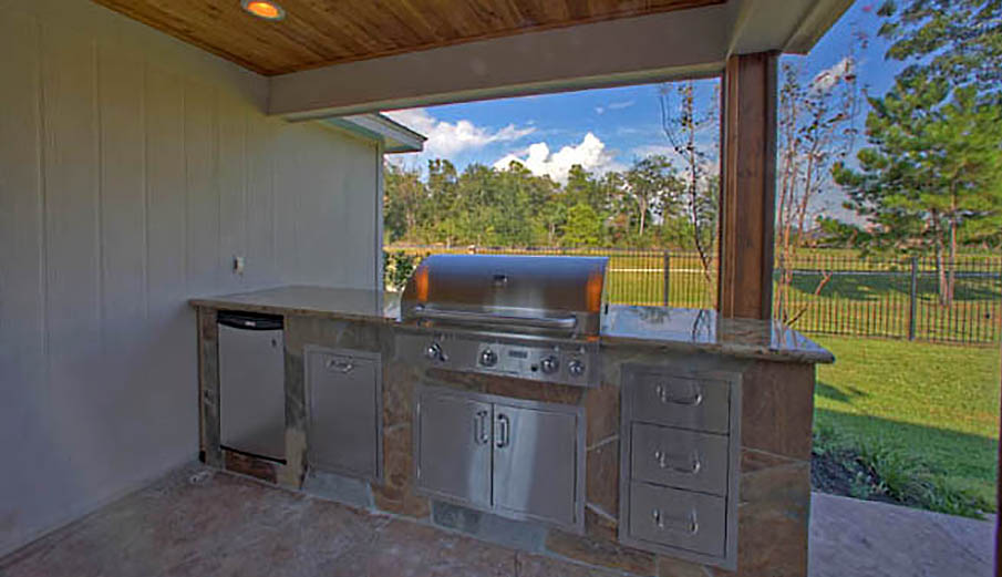 Extreme Outdoor Luxury Kitchens, Patio Kitchens, Kingwood TX.