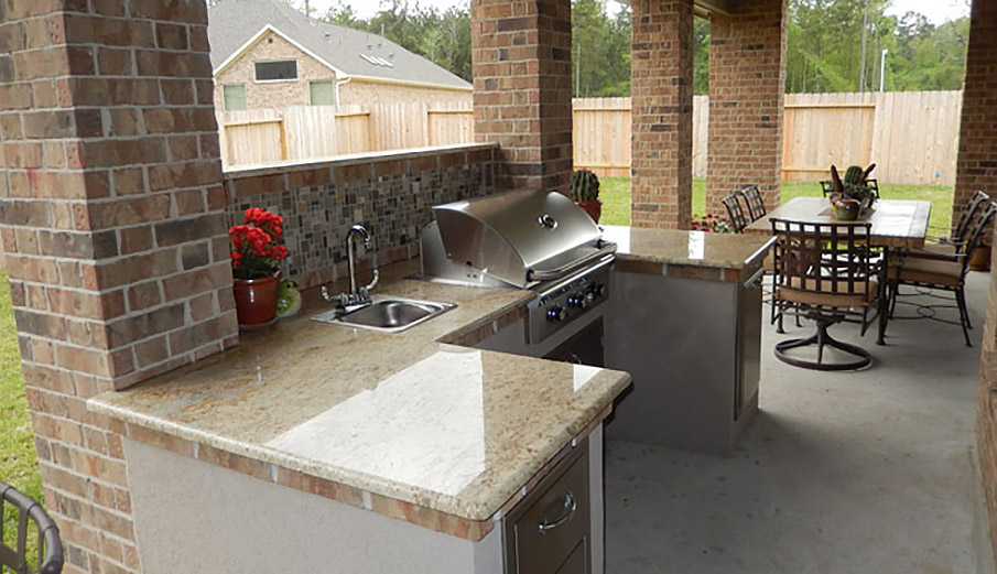 Extreme Outdoor Luxury Kitchens, Patio Kitchens, Kingwood TX.