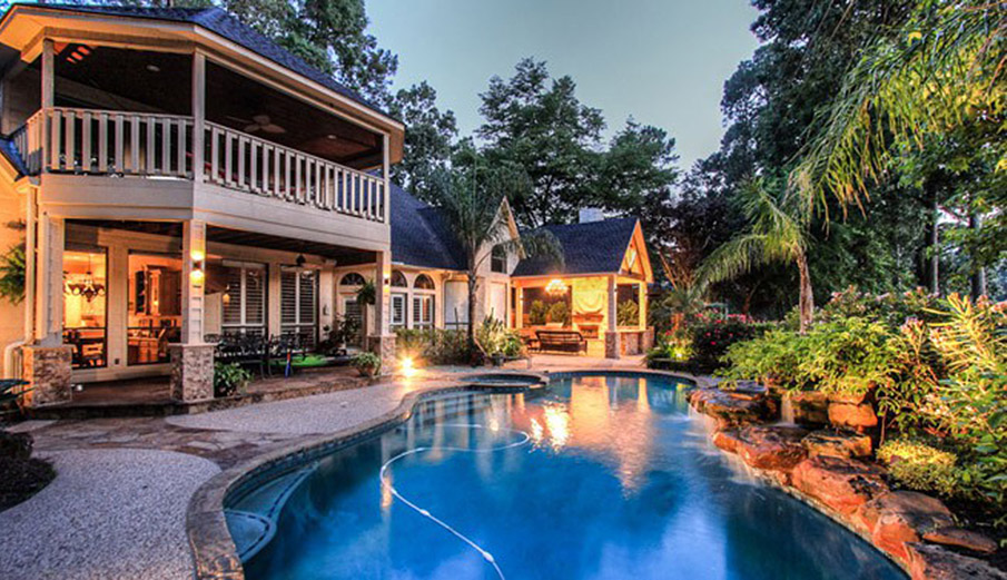 Extreme Outdoor Luxury Kitchens, Patio Kitchens, Kingwood TX.