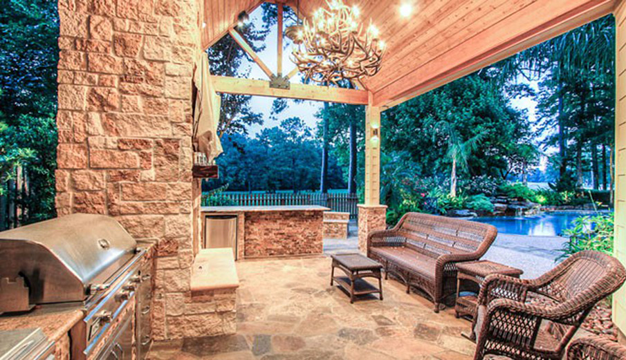 Extreme Outdoor Luxury Kitchens, Patio Kitchens, Kingwood TX.