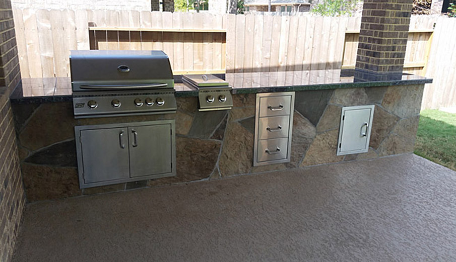 Extreme Outdoor Luxury Kitchens, Patio Kitchens, Kingwood TX.