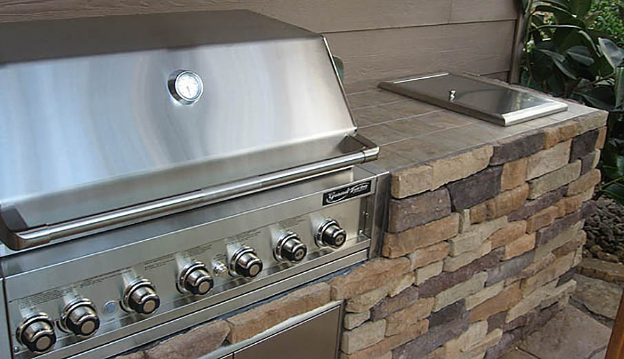 Extreme Outdoor Luxury Kitchens, Patio Kitchens, Kingwood TX.