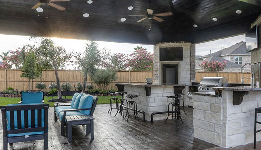 Extreme Outdoor Luxury Kitchens, Patio Kitchens, Kingwood TX.